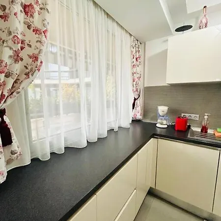 Pure Luxury Apartment *