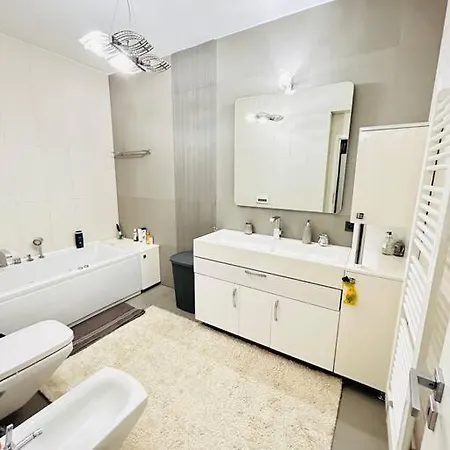 Pure Luxury Apartment
